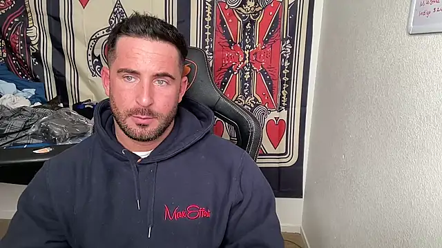 brettmycles28's Webcam Show