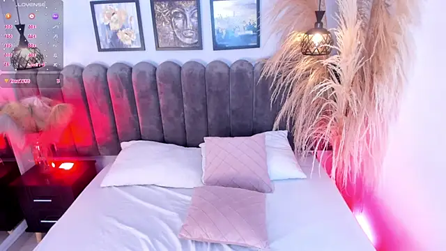 دردشة Megan__Monroe__ الجنسية المباشرة