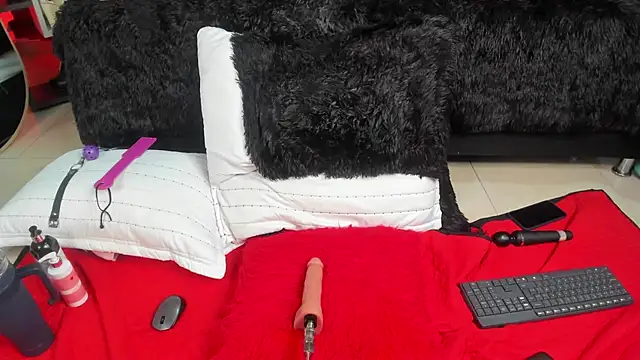 Veronica_Jacobss Show in webcam