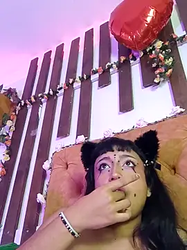 MeowMota_ Chat XXX live