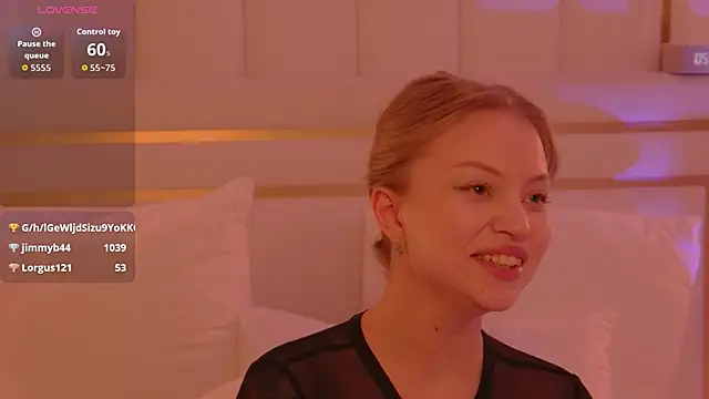 MollyHilton Chat XXX live