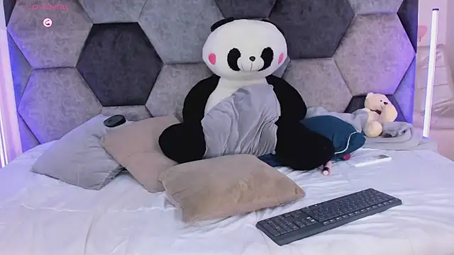 DulceJones' Webcam Show