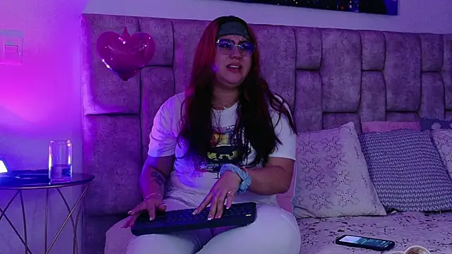 MiiaBlumm_n Webbikameraesitys