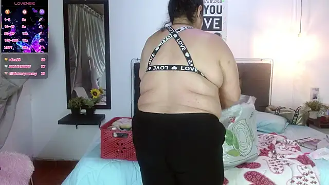 Chatroom XXX en direct de Keyla01_