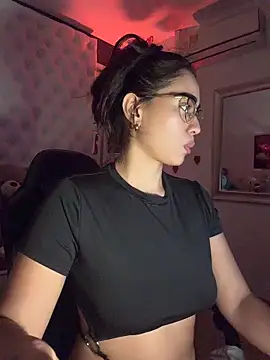 Chat +18 de ZarahEvans ao vivo