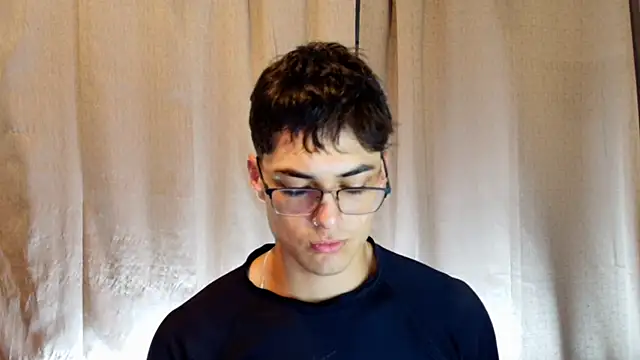 دردشة jimmy_class الجنسية المباشرة