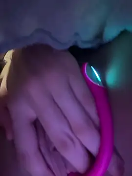 دردشة SweetBunnyGF الجنسية المباشرة