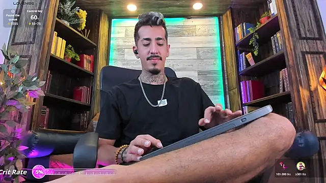 Donovan_Desmond Live XXX-Chat