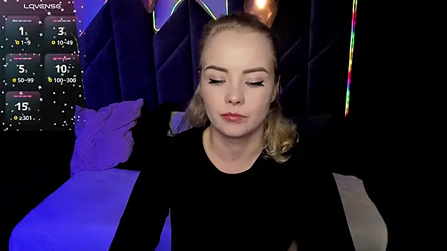 دردشة StephanieSweety الجنسية المباشرة