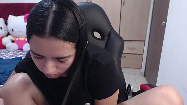 kayla_k18 Chat XXX in diretta