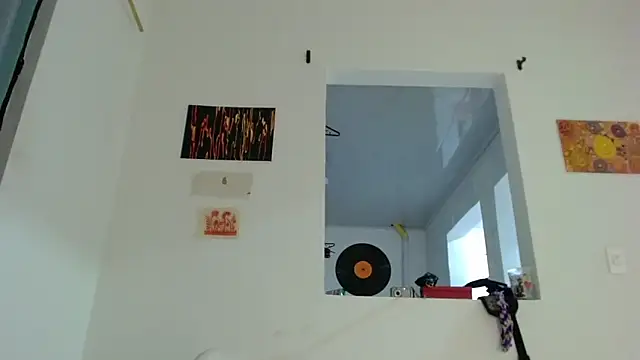 Maam_Ine Chat XXX in diretta