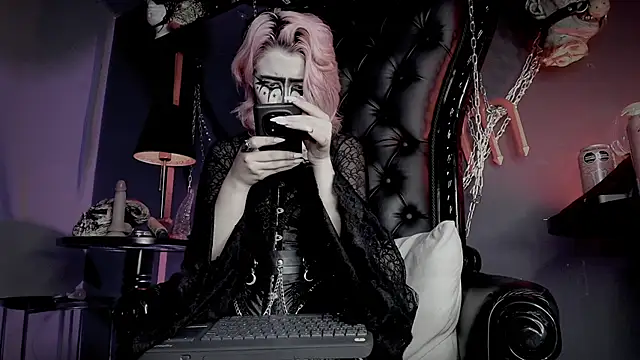 Chat +18 de Navier__ ao vivo