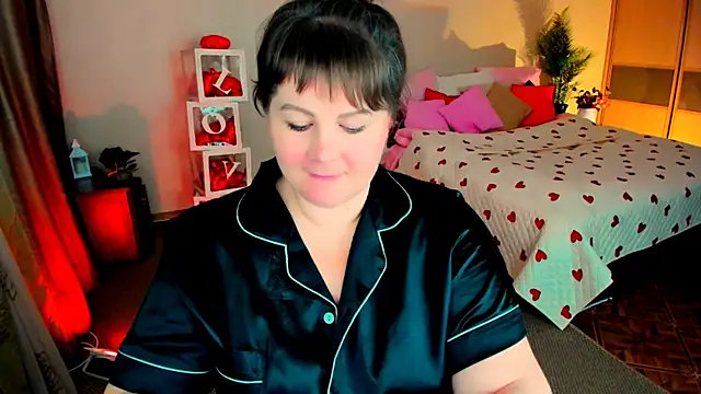 CrystaalStaar Adlı Modelin Canlı XXX Sohbeti