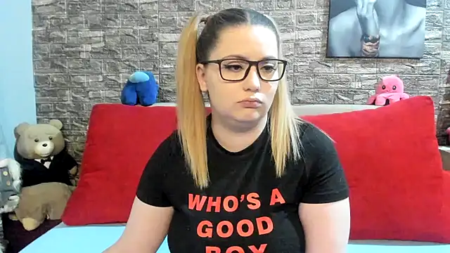 kalindahot Adlı Modelin Canlı XXX Sohbeti