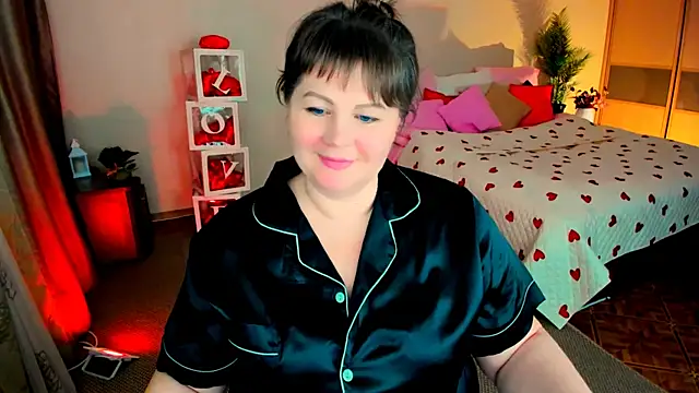 CrystaalStaar Adlı Modelin Canlı XXX Sohbeti