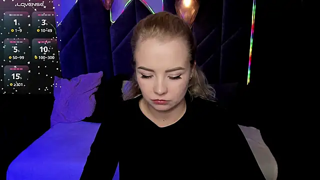 Онлайн чат XXX StephanieSweety