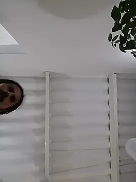 sophie_banger Adlı Modelin Canlı XXX Sohbeti