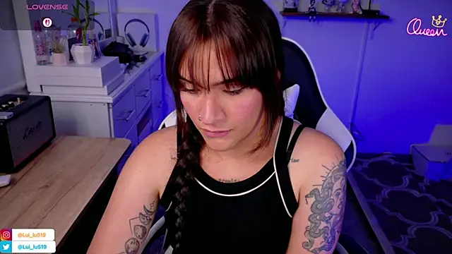 دردشة ImLui_lu الجنسية المباشرة