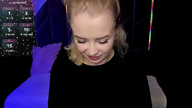 StephanieSweety Chat XXX in diretta