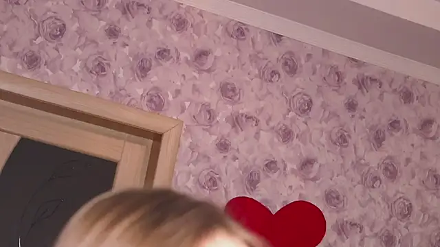 Why_me_stella's Live XXX Chat