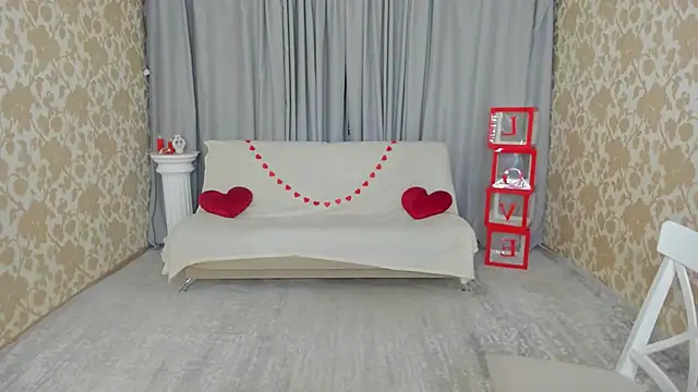 KiraTempt লাইভ XXX চ্যাট