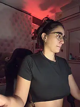 Chatroom XXX en direct de ZarahEvans