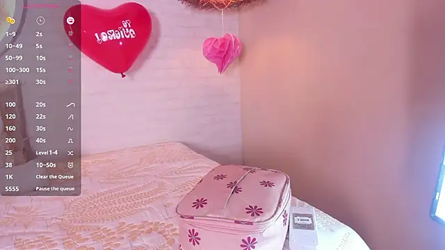 sophi_cooper29 live XXX chat