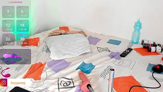 bryXonStorm 网络视讯表演