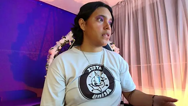 Živý XXX chat Emmapark_