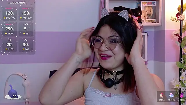 Chat XXX ao vivo de Catwhite_
