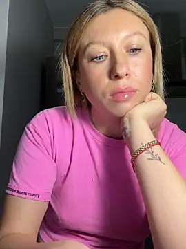 Kittie_Valentine Chat XXX live