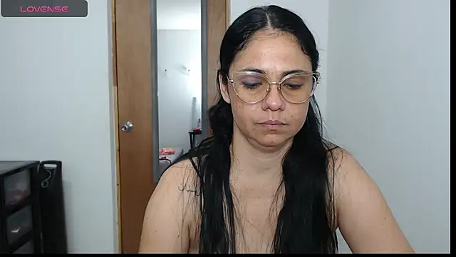 Pokazy przed kamerką – selena_ferri