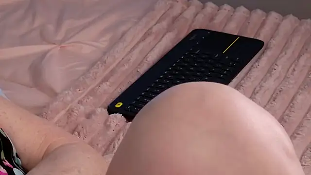 Chat XXX ao vivo de Kaitlyn_Winters