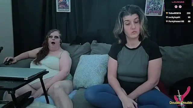 Bella_and_Marie Webcamshow