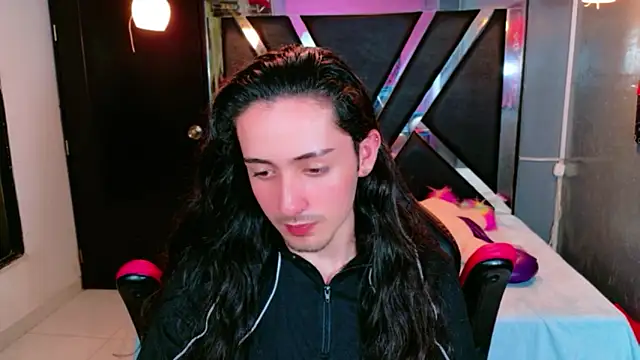 Angelis_Savage Adlı Modelin Web Kamerası Şovu