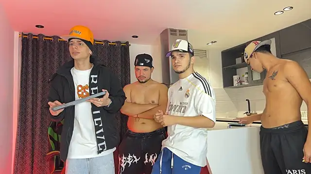 Онлайн чат XXX TheBatMansion