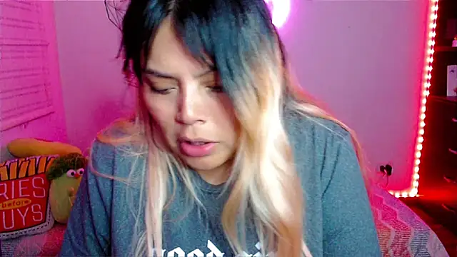 Chat XXX ao vivo de EllieMoonX