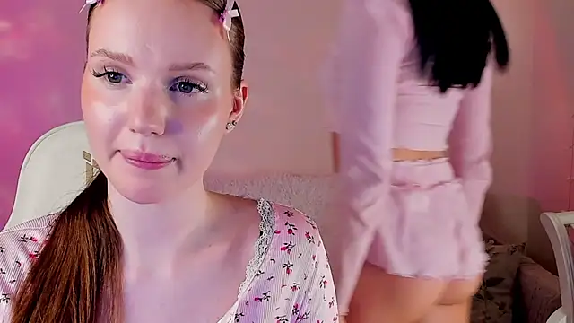 MishkaMe Live XXX-chat