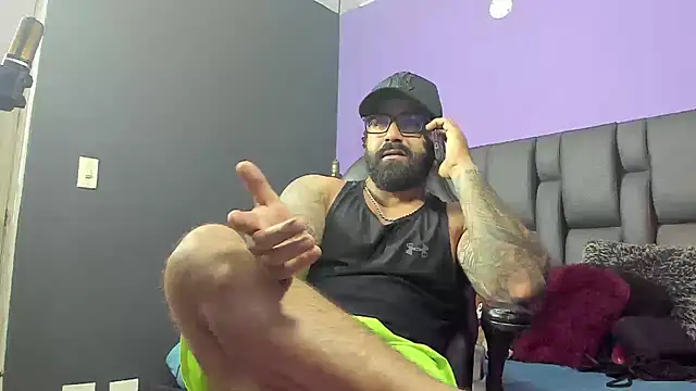 Lyon_vach live XXX chat