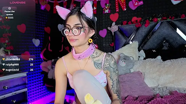 SolBeaumont1's Live XXX Chat