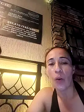 Coeur_de_luxure Pertunjukan Webcam