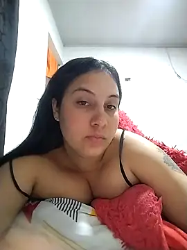 esmeralda_jadees – Naživo XXX chat