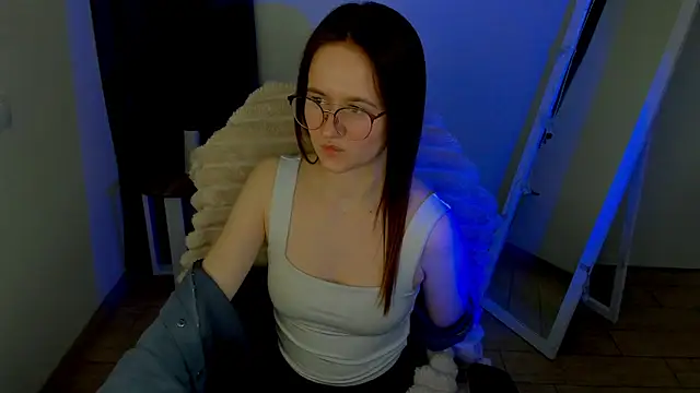 Catherine_e's Live XXX Chat