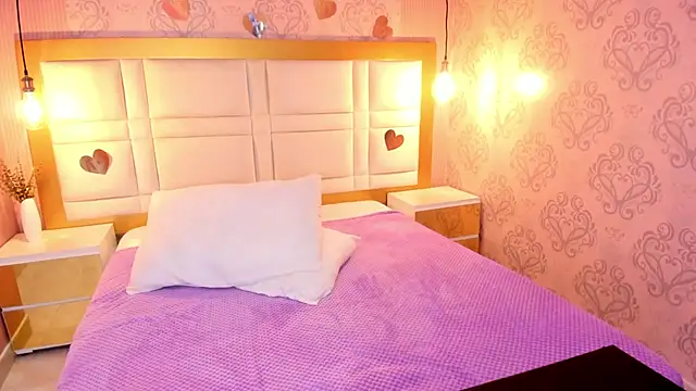 luna_hot_ass' Live XXX Chat