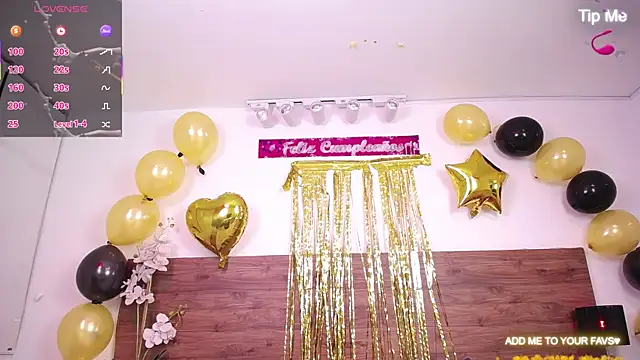 Chat +18 de AlexandraCambell ao vivo