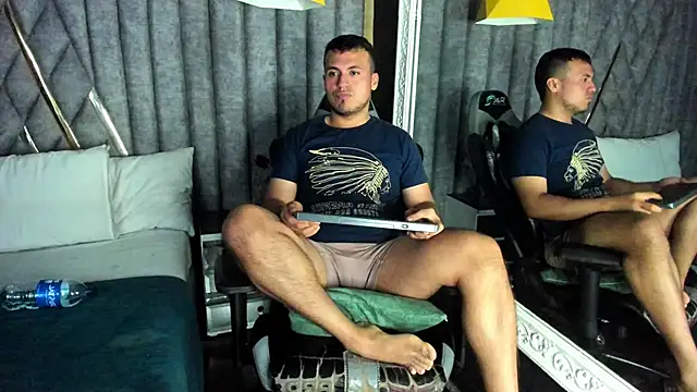 AronGarcia Webcam Show