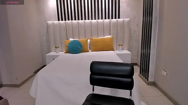 SunnyRivers Live XXX Chat