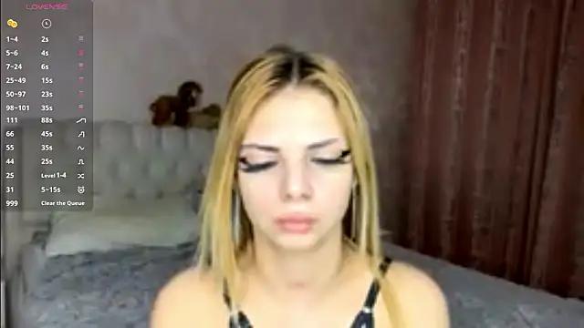 LenitaTumblin's Live XXX Chat