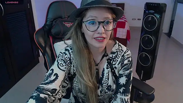 pink-2022 Live XXX Chat