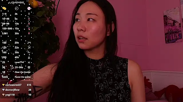 Inari_Okami_ Chat XXX in diretta